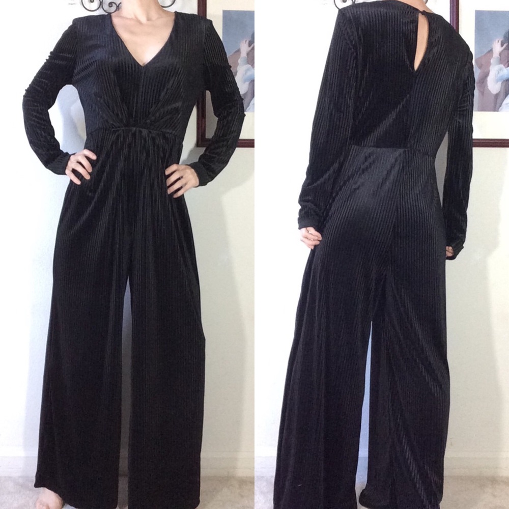 SOLD FILLMORE Lush Black Velvet Stretchy Jumpsuit - Picture 8 of 10